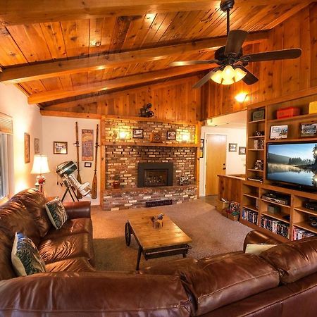 Sierra Springs Villa Oakhurst Bagian luar foto