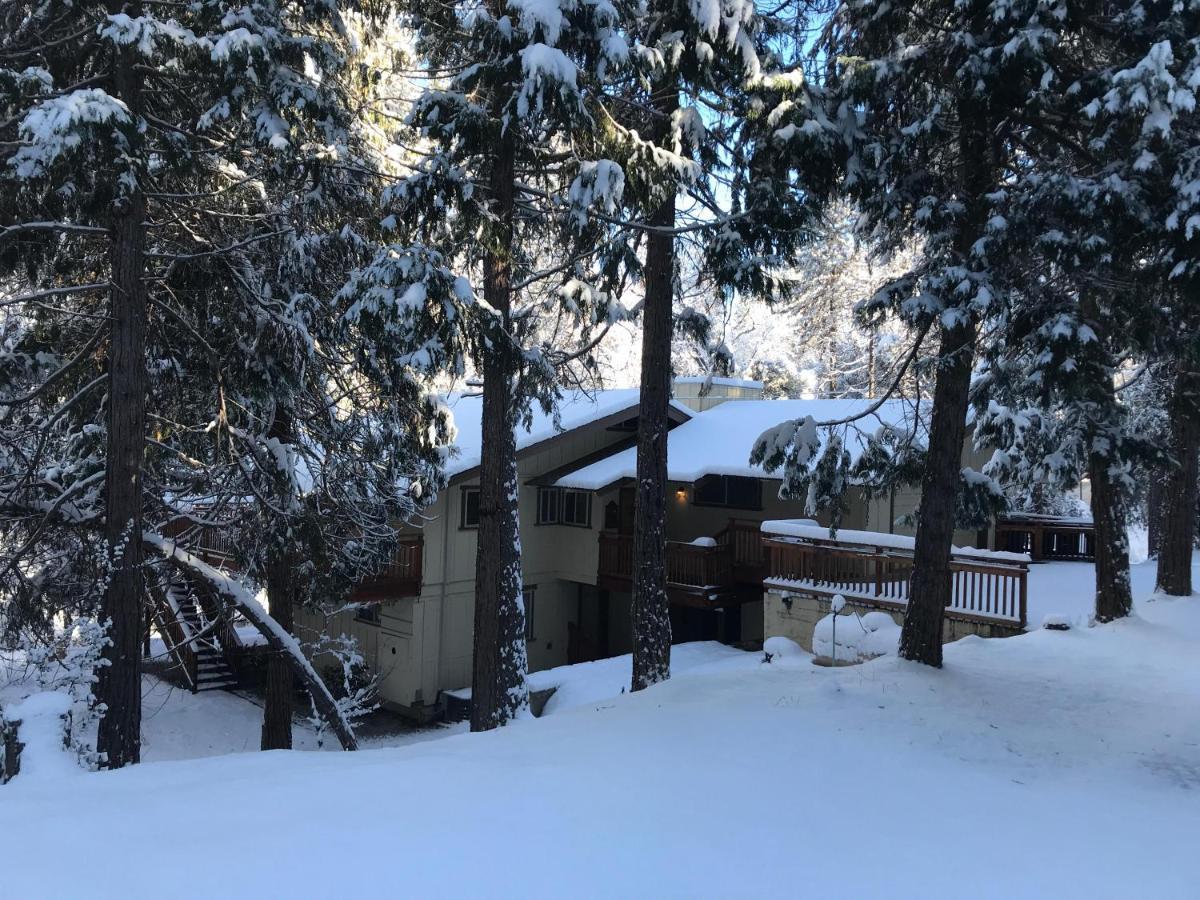 Sierra Springs Villa Oakhurst Bagian luar foto