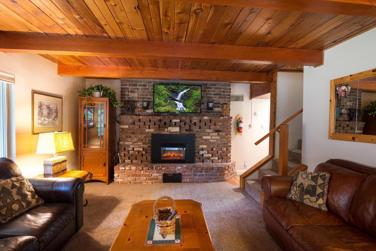 Sierra Springs Villa Oakhurst Bagian luar foto